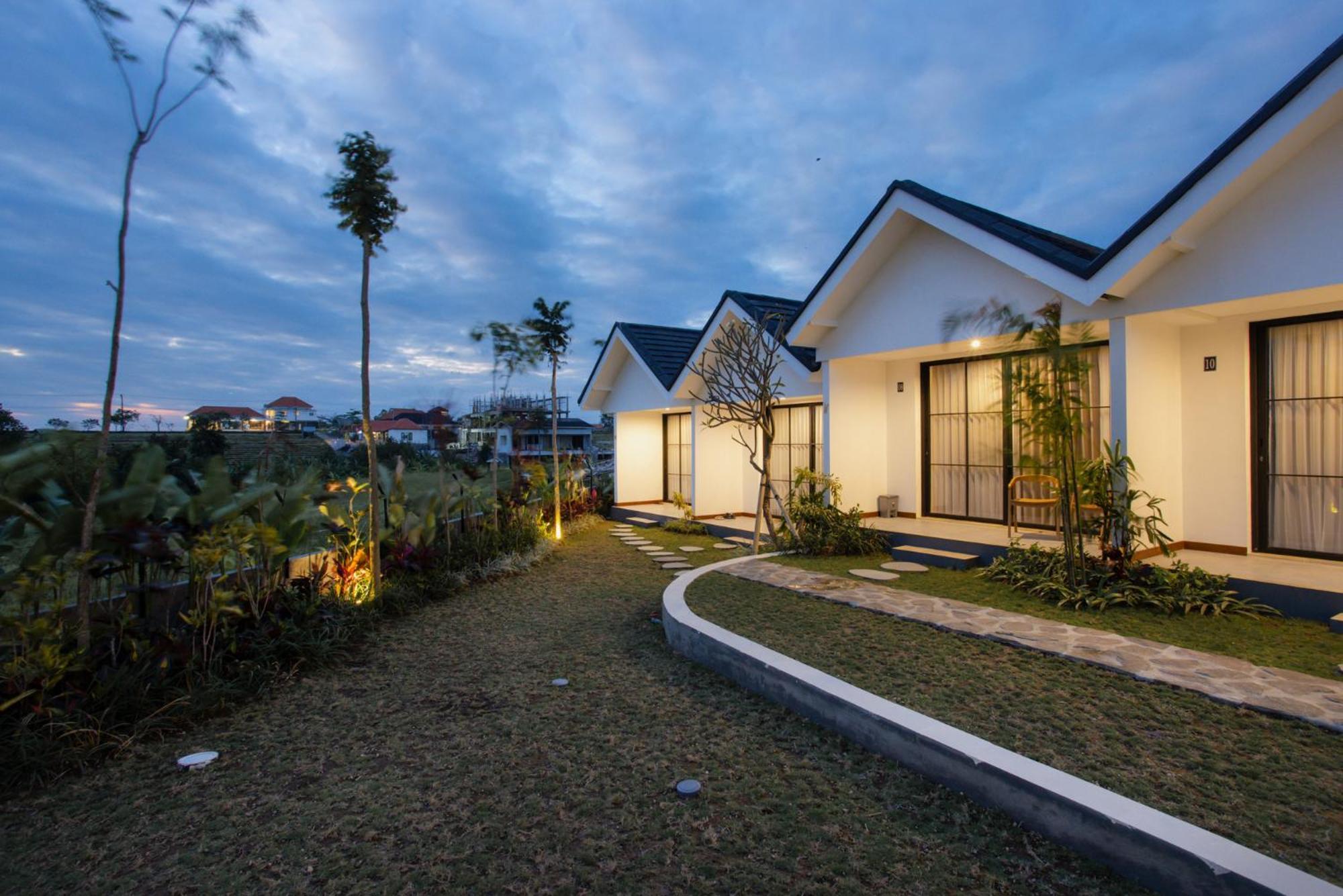 Sari Uma Canggu By Hospitality Bali Екстериор снимка
