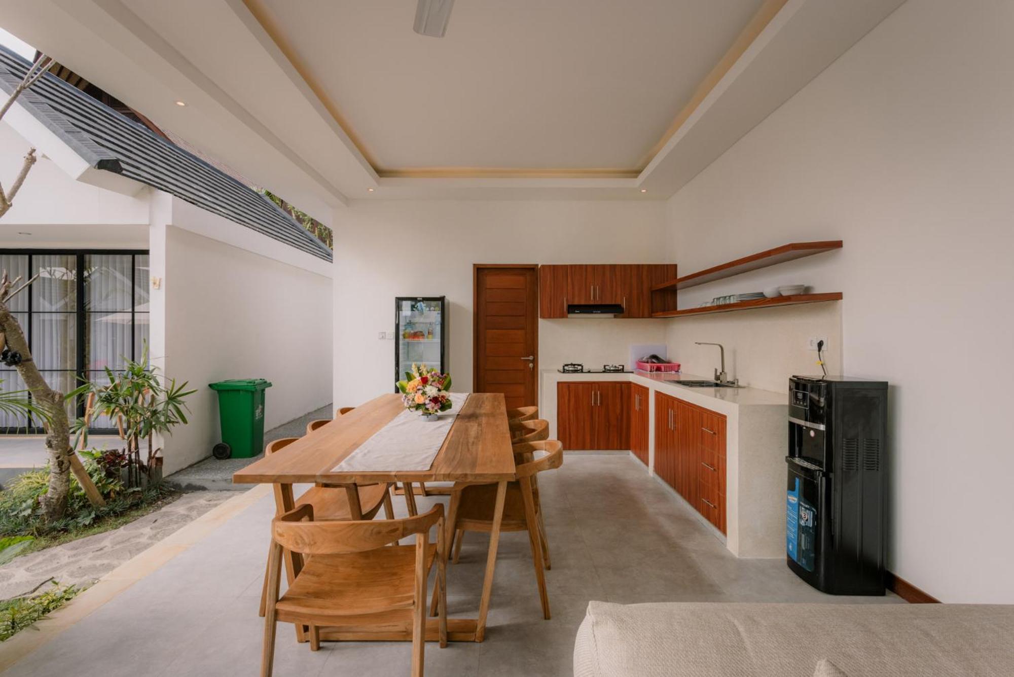 Sari Uma Canggu By Hospitality Bali Екстериор снимка